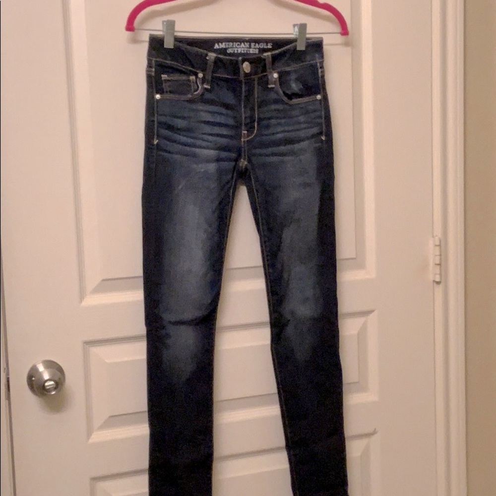 EUC American Eagle Jeans